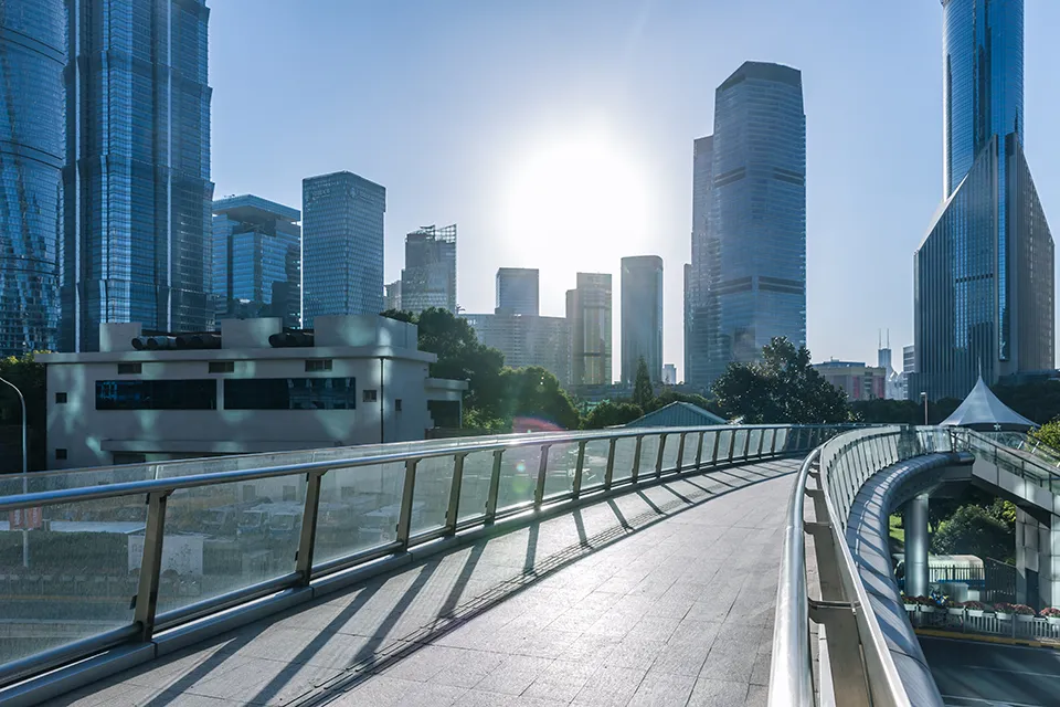 সম্পর্কে